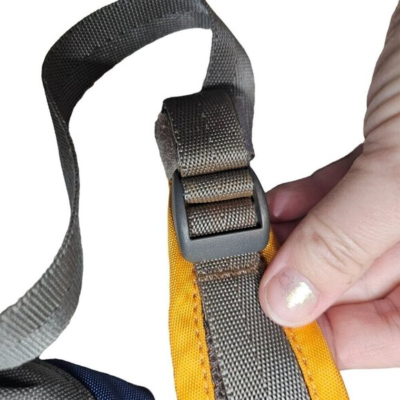 CamelBak Mini M.U.L.E. Hydration Backpack‎ 50 oz Blue/Gray - Picture 10 of 12